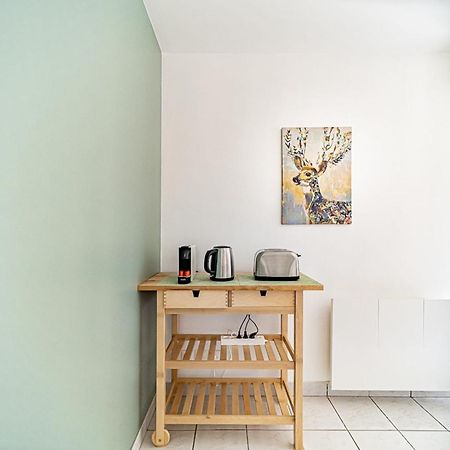 Appartement Cosy Avec Balcony And Garage-Charpennes فيليوربان المظهر الخارجي الصورة